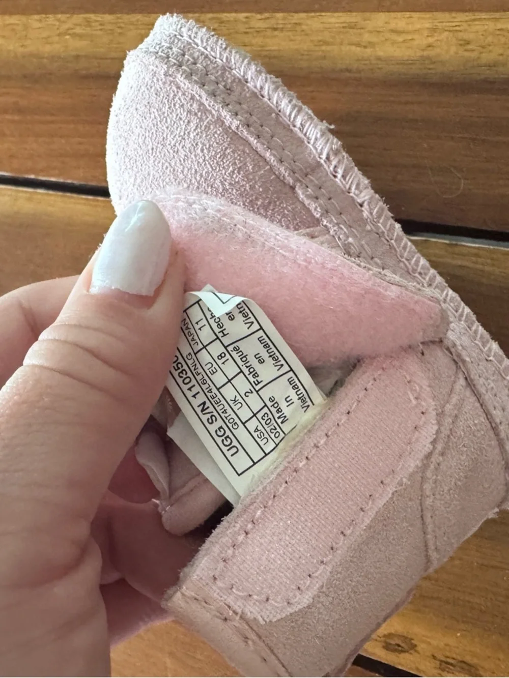 NWT UGG Baby Baby Neumel Pink Size 02/03
